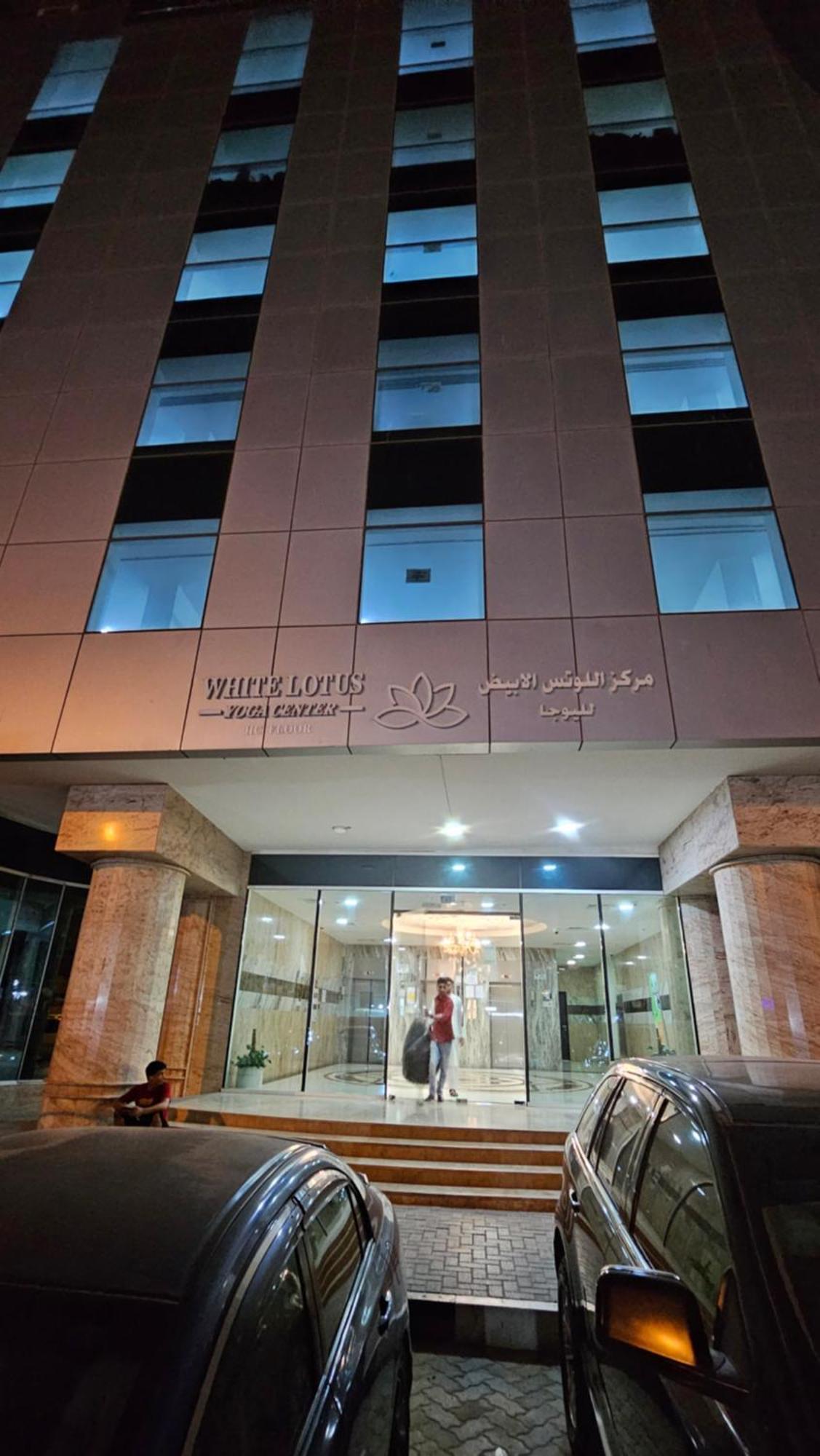 Lavish Private Rooms Sharjah Exterior foto